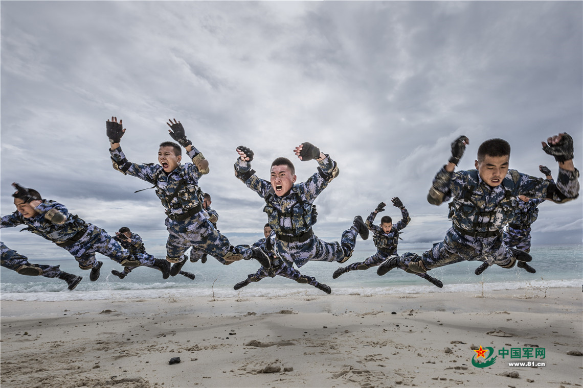 最新軍事圖片高清壁紙，展現(xiàn)現(xiàn)代軍事力量之美，現(xiàn)代軍事力量之美，高清壁紙軍事圖片展示