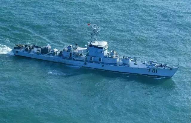 中國(guó)海軍艦艇發(fā)展史，從遠(yuǎn)古到現(xiàn)代的海上力量崛起，中國(guó)海軍艦艇發(fā)展史，海上力量的崛起之路