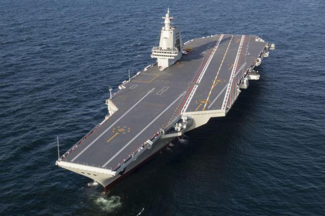 中國(guó)福建艦航母，新時(shí)代的海上巨擘，中國(guó)福建艦航母，新時(shí)代的海上巨擘