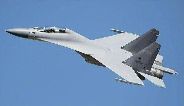 殲-11戰(zhàn)機(jī)，幾代戰(zhàn)機(jī)中的佼佼者，殲-11戰(zhàn)機(jī)，幾代戰(zhàn)機(jī)中的翹楚