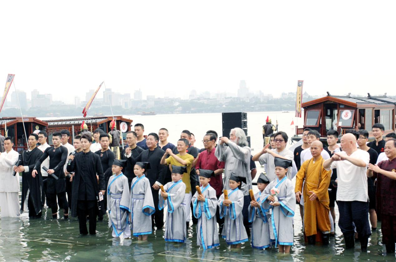 王中王論壇一肖二碼中特，深度解析與SEO優(yōu)化策略，王中王論壇一肖二碼中特深度解析與SEO優(yōu)化策略探討