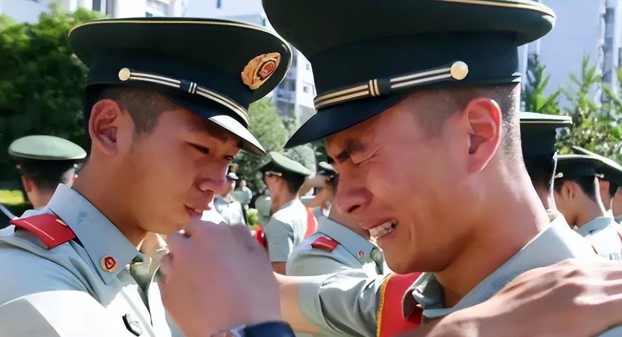 當(dāng)兵報(bào)名2023年上半年，啟程軍旅，實(shí)現(xiàn)英雄夢(mèng)想，2023年上半年報(bào)名參軍，開啟軍旅之旅，實(shí)現(xiàn)英雄夢(mèng)想