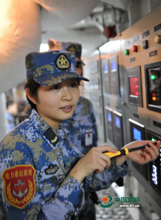 遼寧艦上的女兵角色與職責(zé)解析，遼寧艦上的女兵角色與職責(zé)探討
