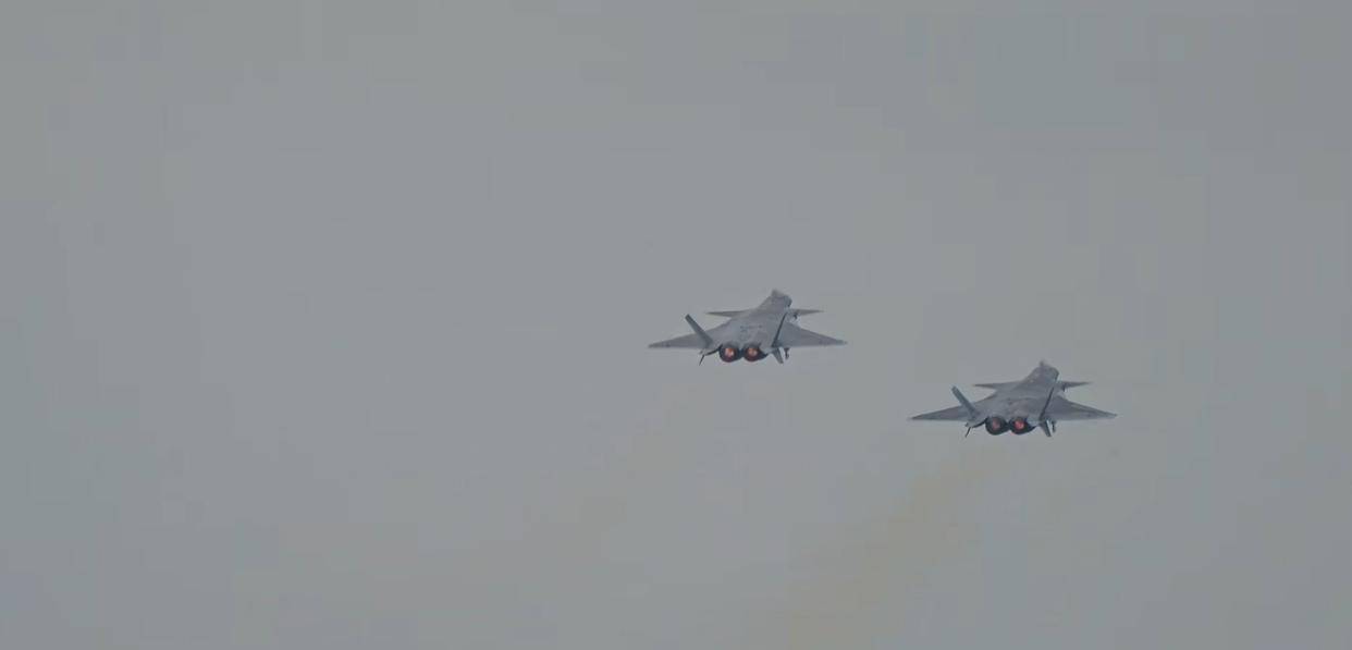 殲-20飛行速度，揭秘中國(guó)新一代隱身戰(zhàn)斗機(jī)的速度與性能優(yōu)勢(shì)，揭秘殲-20隱身戰(zhàn)斗機(jī)的速度與性能優(yōu)勢(shì)