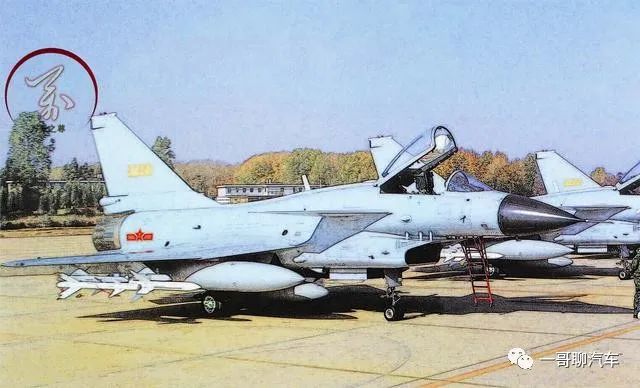 殲-10戰(zhàn)機(jī)性能參數(shù)深度解析，殲-10戰(zhàn)機(jī)性能參數(shù)全面解析