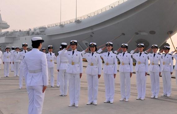 遼寧艦上的女兵角色與職責(zé)解析，遼寧艦上的女兵角色與職責(zé)探討